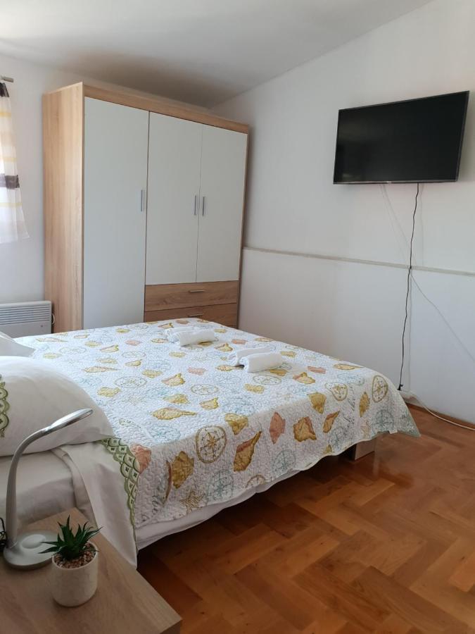 Apartment Carpe Diem Jadrtovac